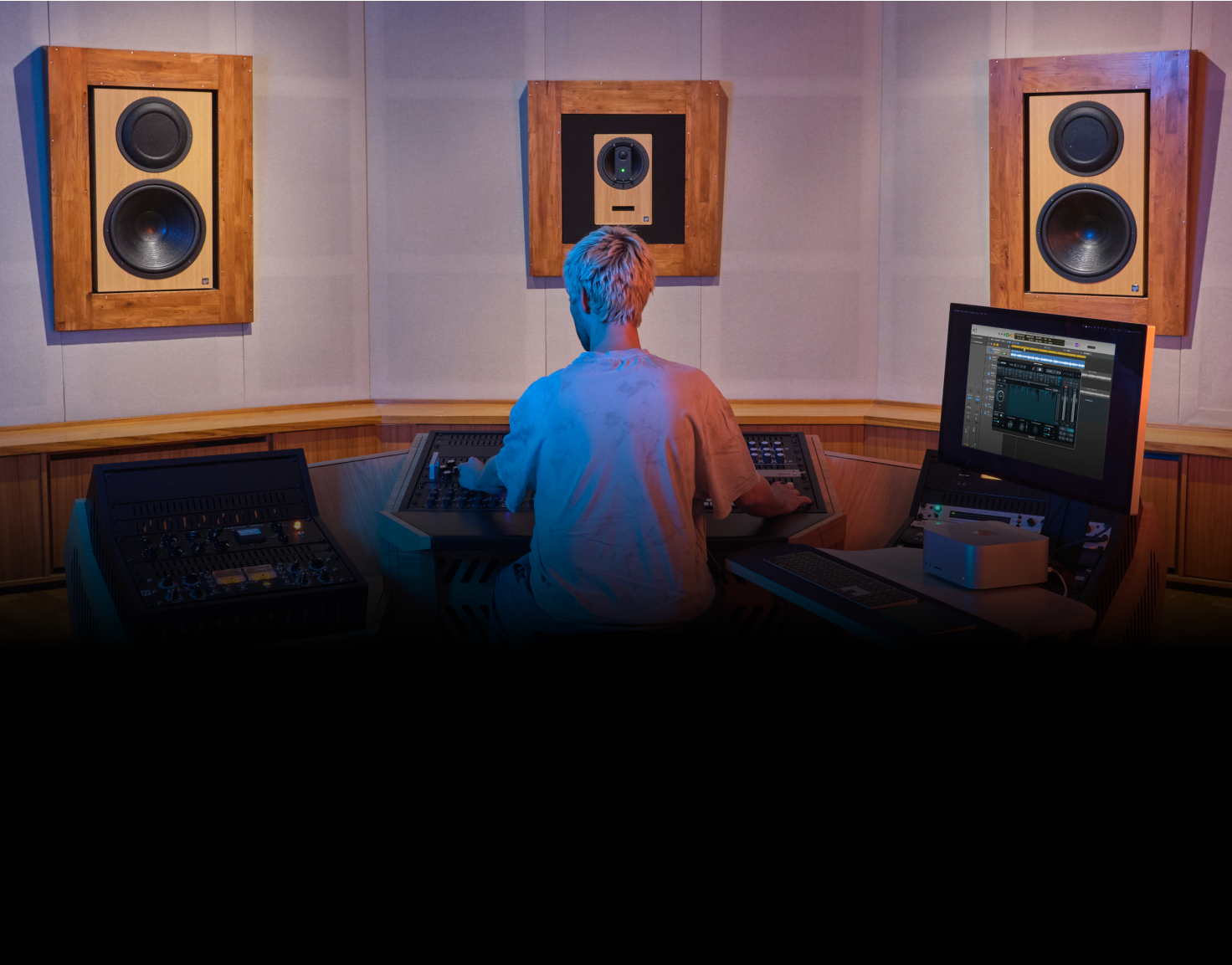 iZo-Ozone12-Audio Engineers.png