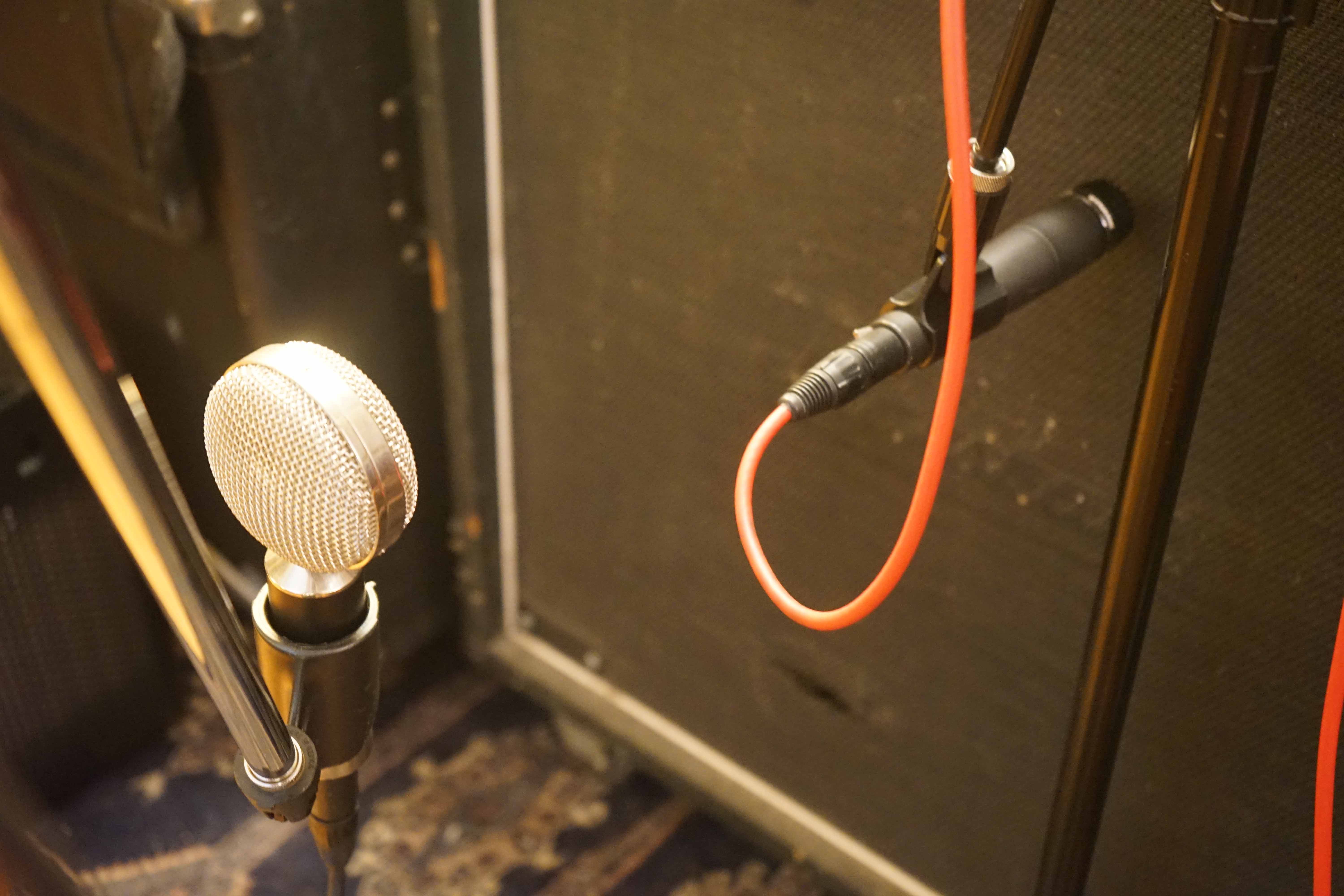 Multi-mic'ed guitar cabinet