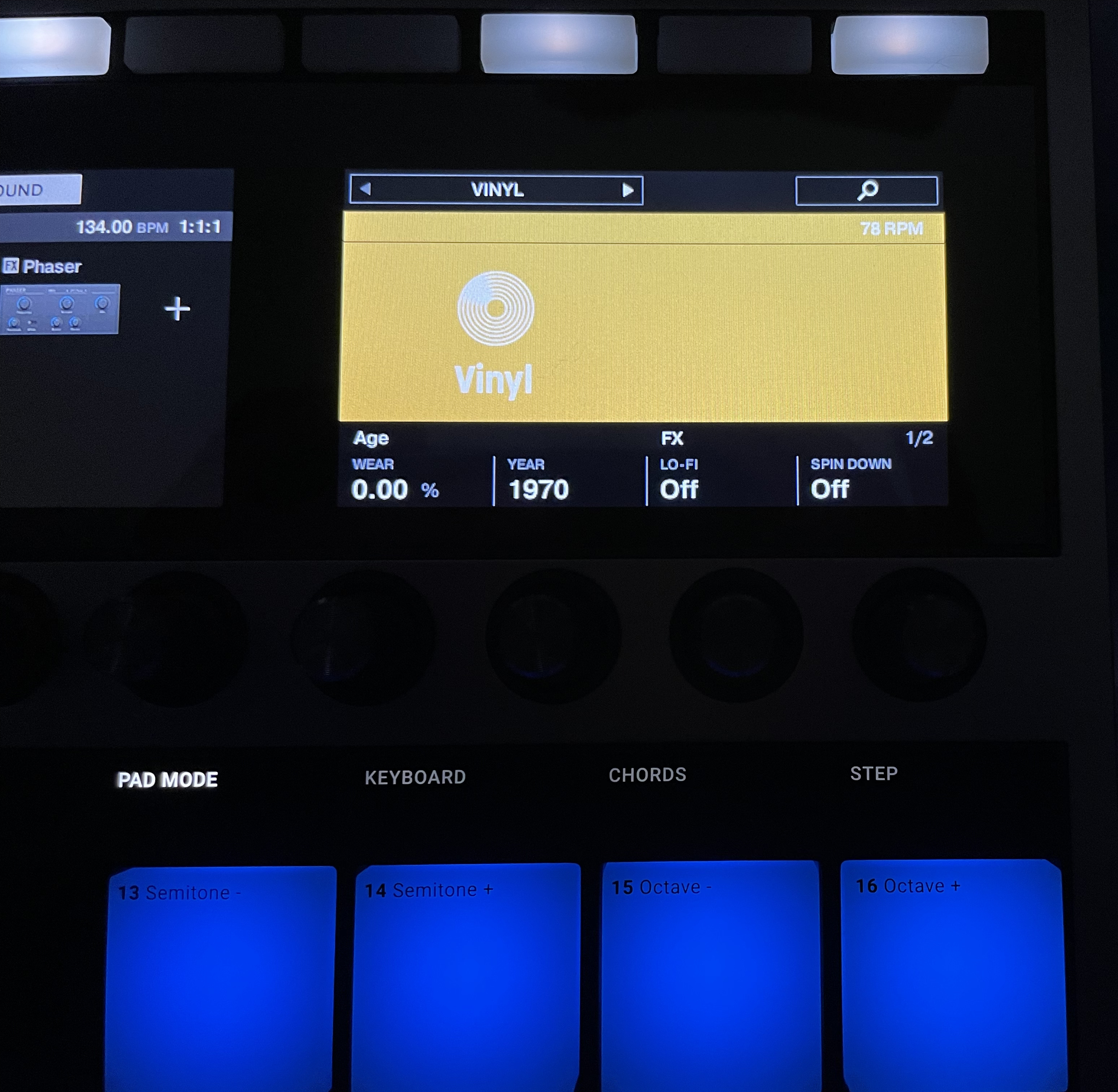 Vinyl parameter UI in MASCHINE+